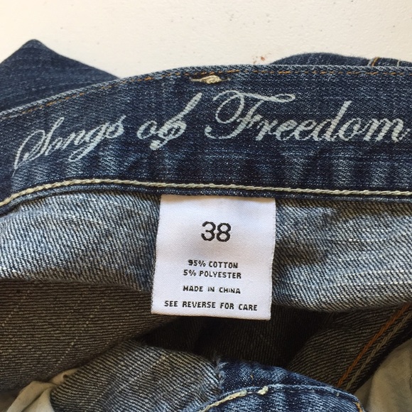 Songs of Freedom - Men's jeans size 38x32 straight leg, relaxed fit, dark wash - Picture 9 of 10